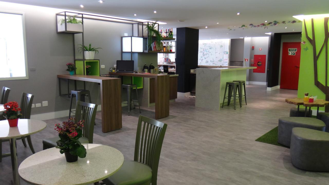 Ibis Styles Curitiba Centro Civico Hotel Exterior photo